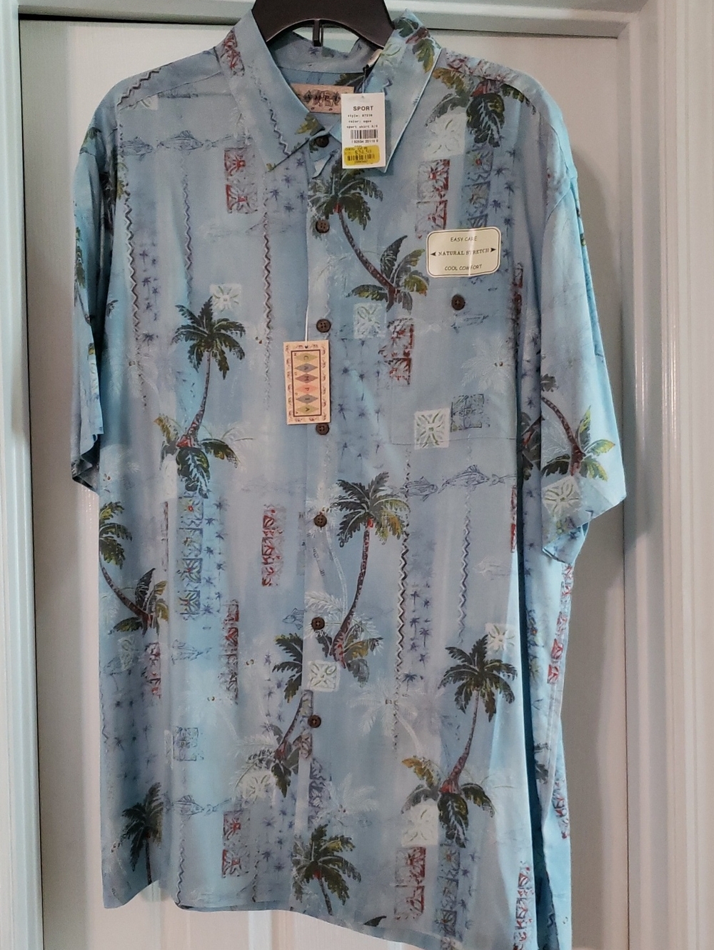 NWT-Light Blue Palm-Print Short Sleeve Shirt - Casual Resort Style